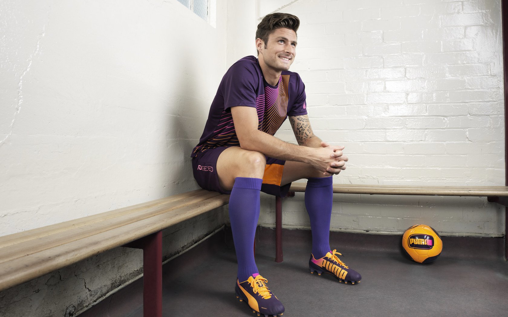 赛前开香槟惨遭打脸！切尔西新援破球荒，切尔西两连冠